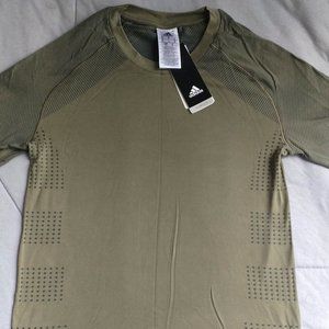 Adidas, men's Tee, S , NWT